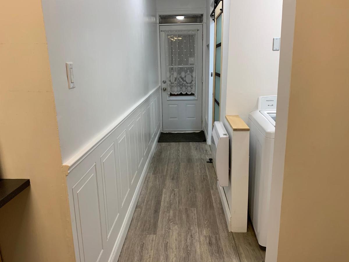 Le 2300 S Apartment เซนต์-ไฮยาซินธ์ ภายนอก รูปภาพ