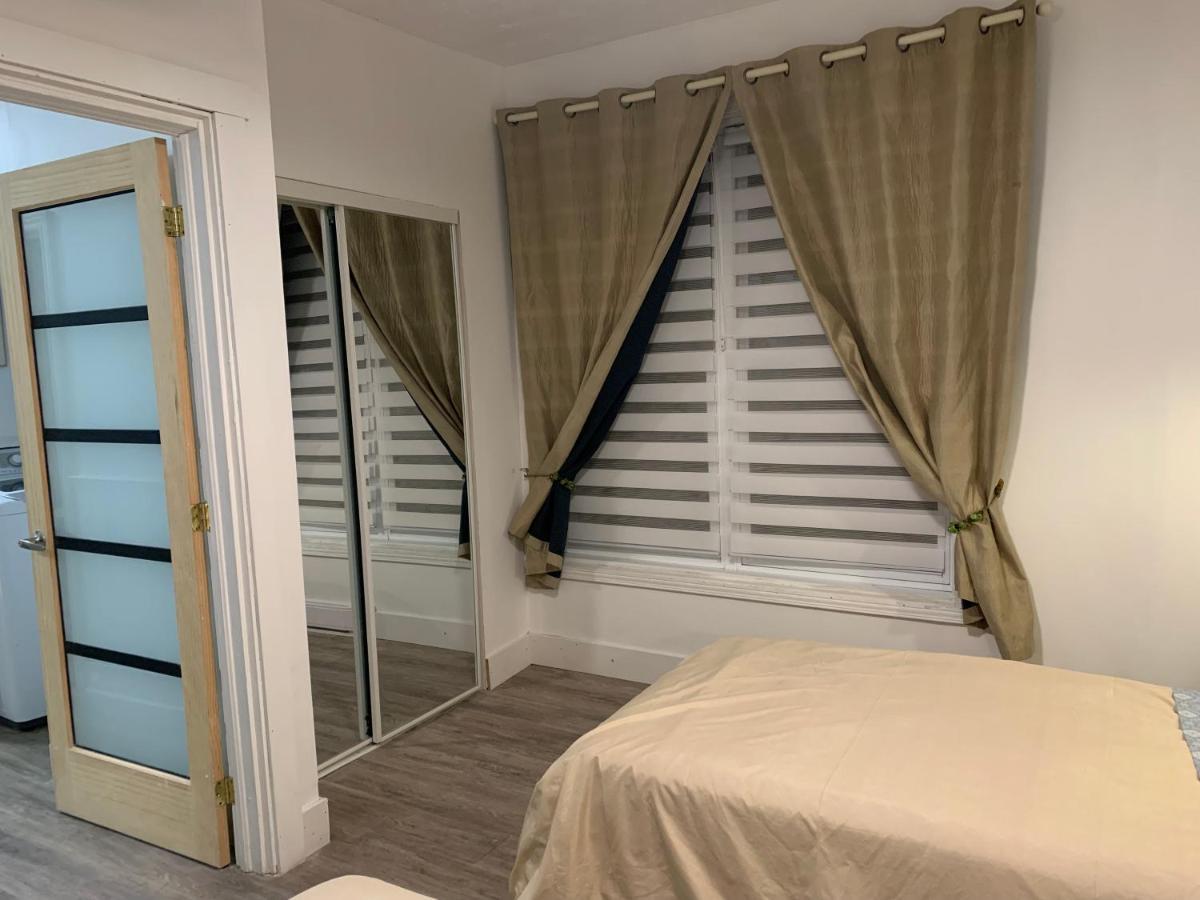 Le 2300 S Apartment เซนต์-ไฮยาซินธ์ ภายนอก รูปภาพ