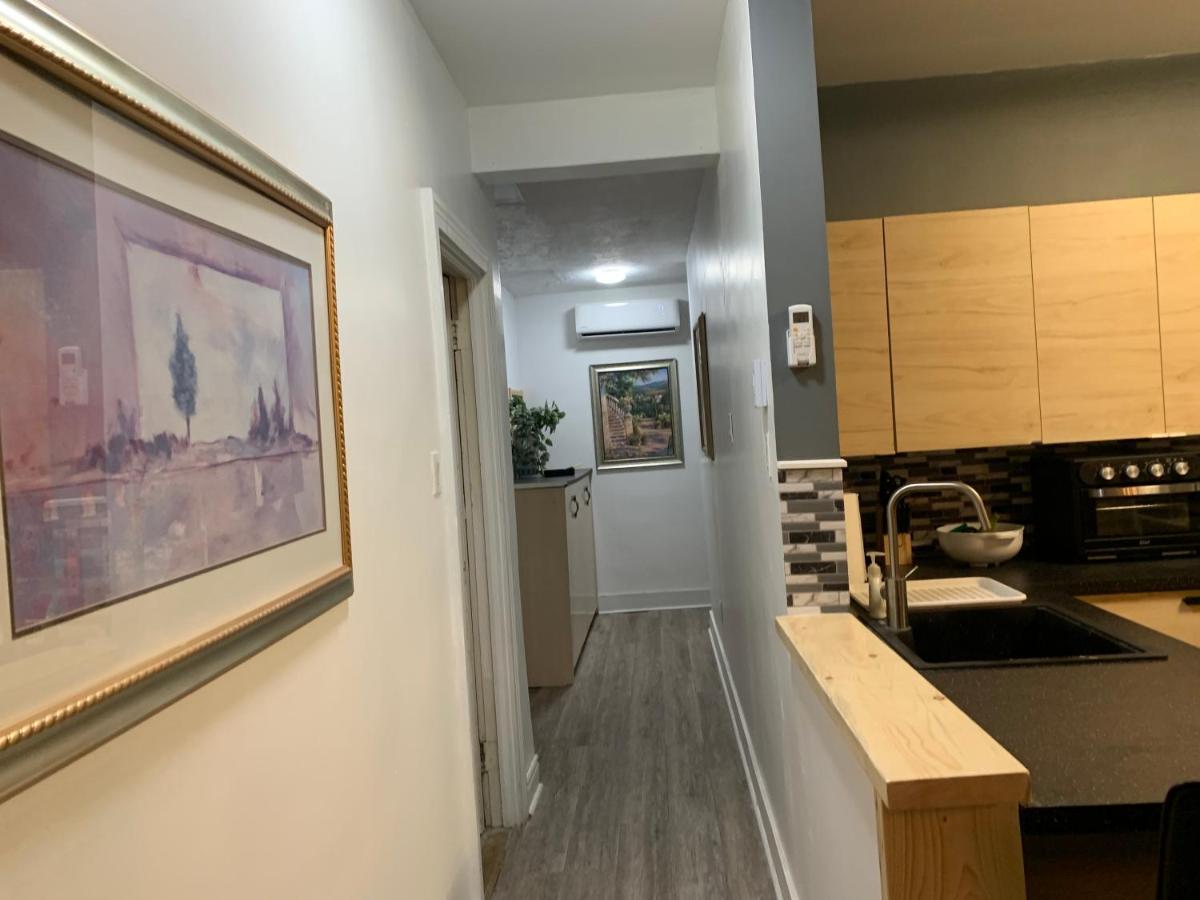 Le 2300 S Apartment เซนต์-ไฮยาซินธ์ ภายนอก รูปภาพ